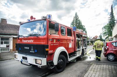 Nuertingen: Gruenschnittverbrennung loest Feuerwehreinsatz aus